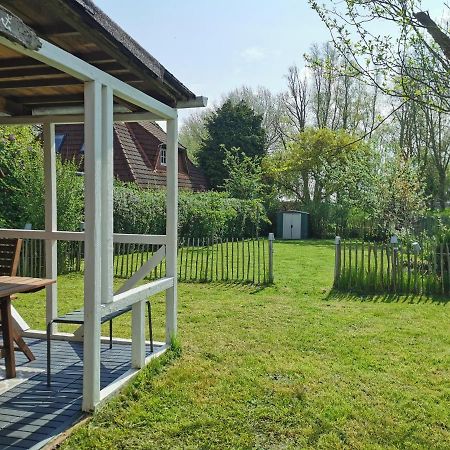 Ferienglueck An Der Nordsee Buche Deine Erdgeschoss-Ferienwohnung Mit Kamin Terrasse Und Eingezaeuntem Garten Fuer Unvergessliche Auszeiten Altfunnixsiel Eksteriør billede