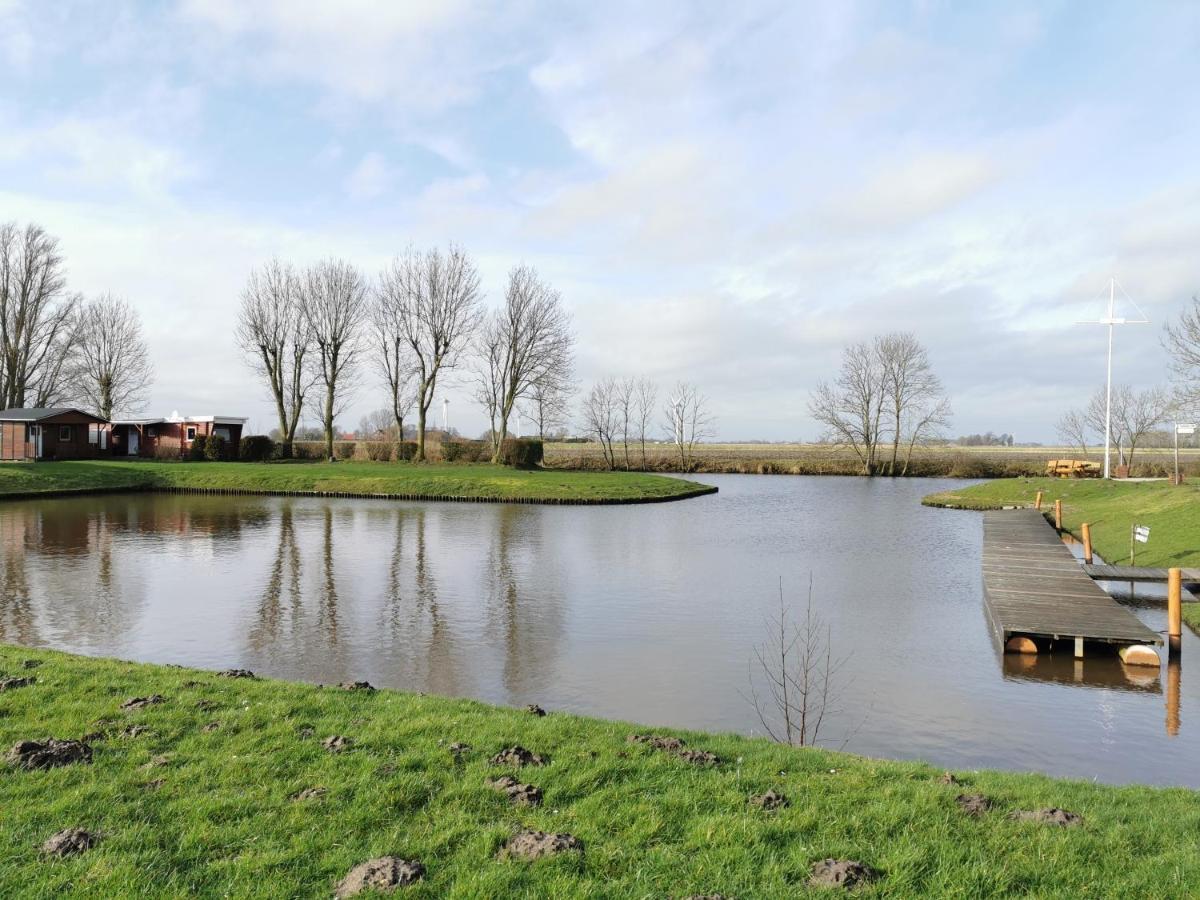 Ferienglueck An Der Nordsee Buche Deine Erdgeschoss-Ferienwohnung Mit Kamin Terrasse Und Eingezaeuntem Garten Fuer Unvergessliche Auszeiten Altfunnixsiel Eksteriør billede