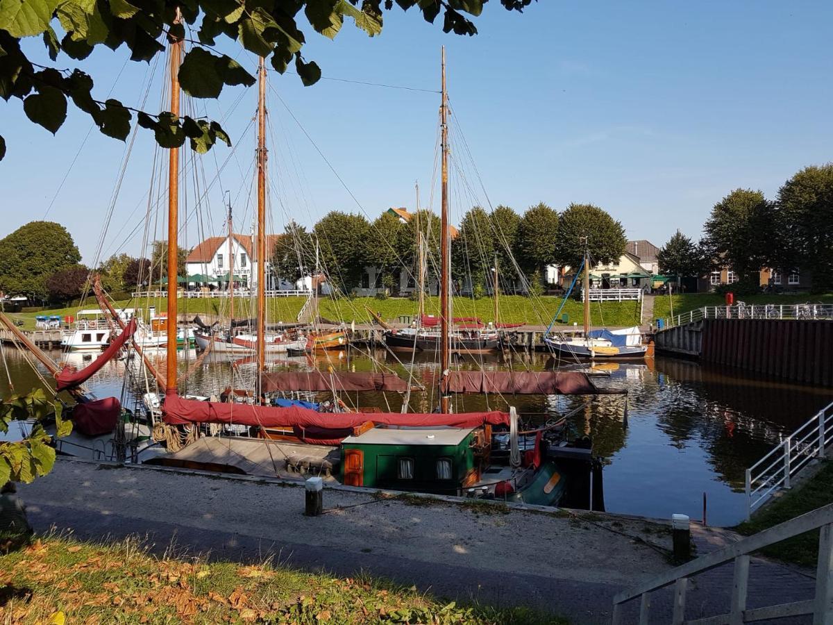 Ferienglueck An Der Nordsee Buche Deine Erdgeschoss-Ferienwohnung Mit Kamin Terrasse Und Eingezaeuntem Garten Fuer Unvergessliche Auszeiten Altfunnixsiel Eksteriør billede