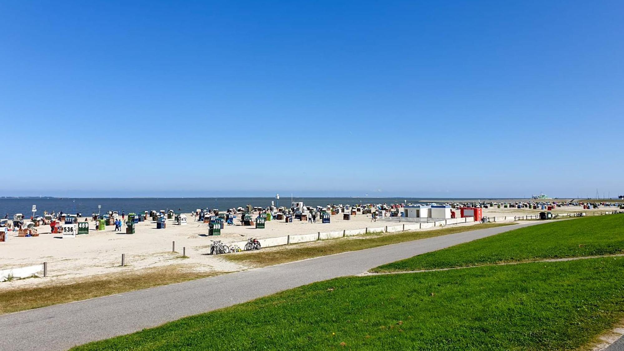 Smittshoern 3 - Nordsee Erdgeschosswohnung Mit Eingezaeunten Garten, Kamin Und Lounge! Altfunnixsiel Eksteriør billede